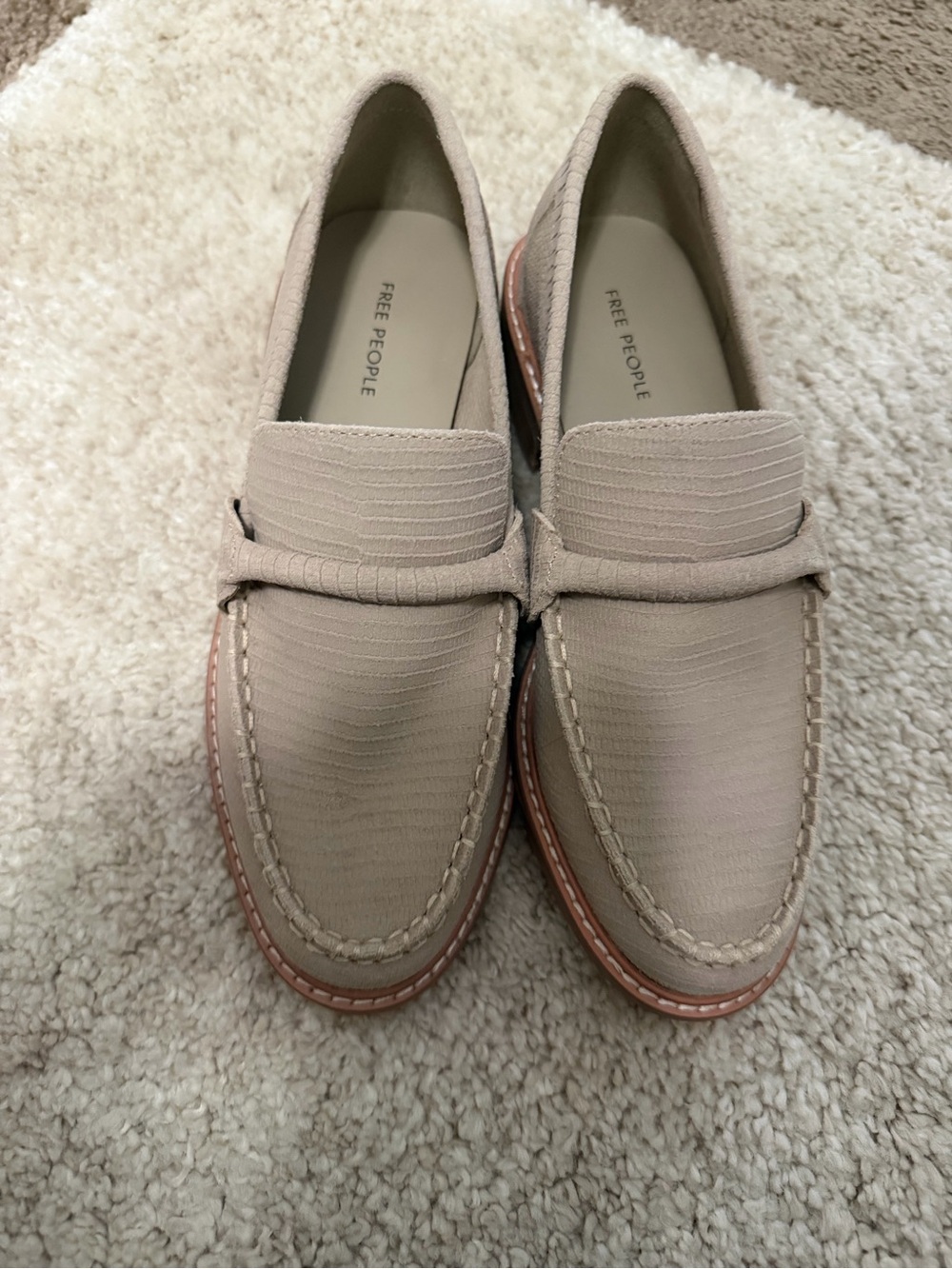 Free People women’s tan Loafer Casual Shoes